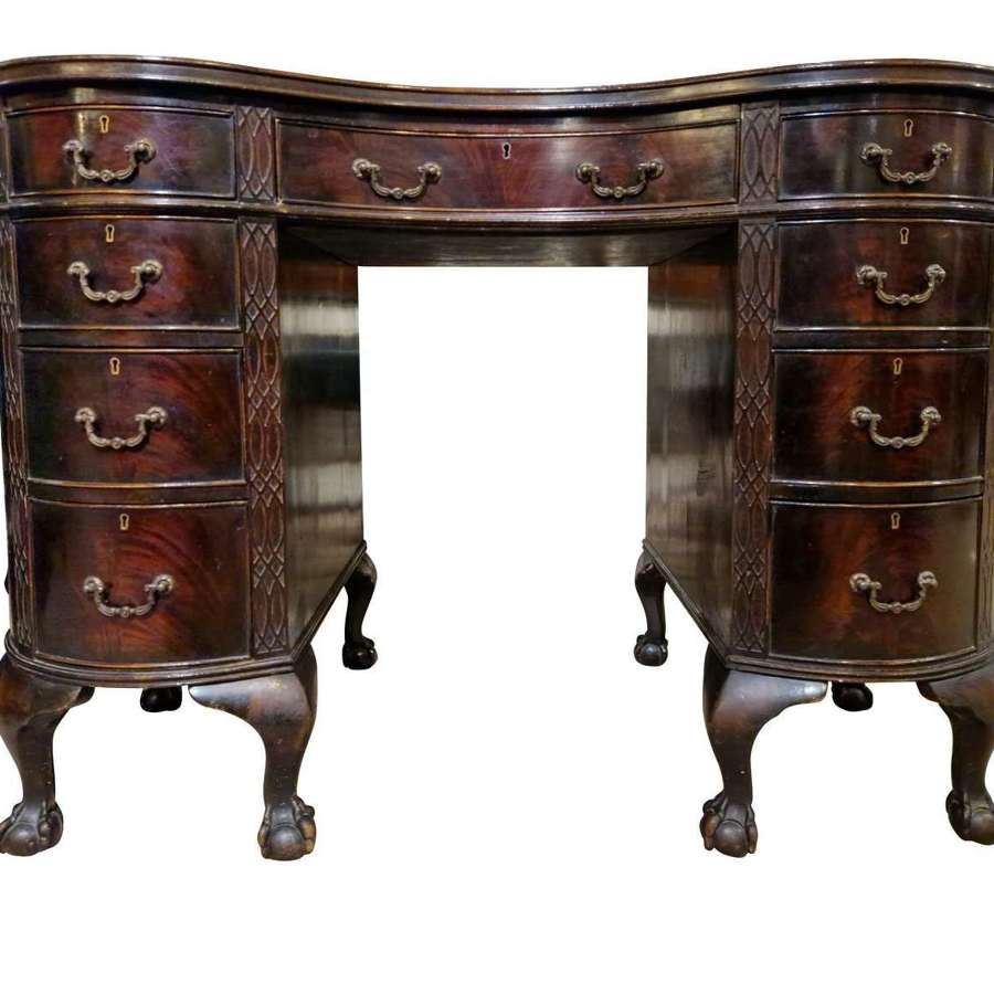 Chippendale Style Kidney Shaped Mahogany Kneehole Desk